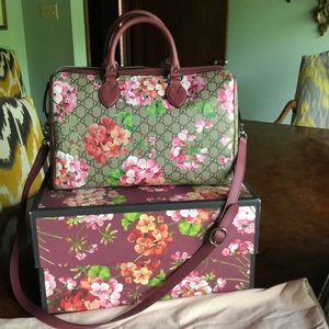 Authentic Gucci Blooms satchel